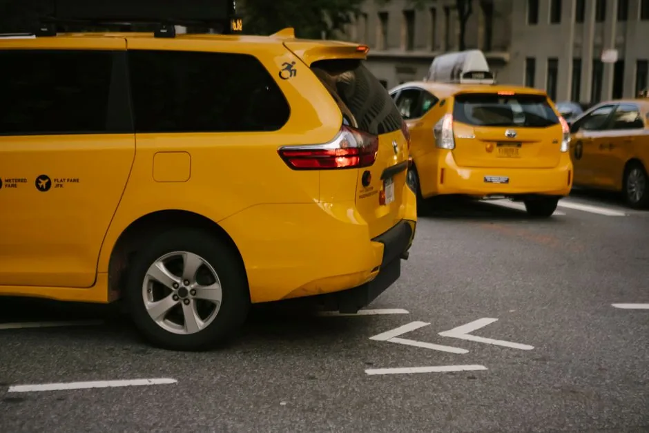Yellow taxi on the JFK to Manhattan flat fare route