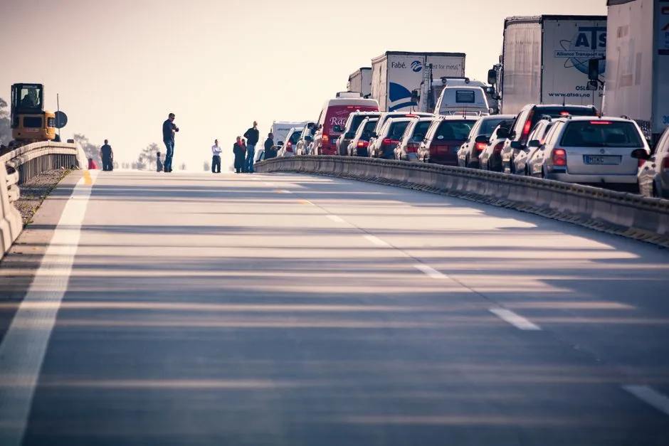 Rush hour traffic on the LaGuardia to Manhattan route